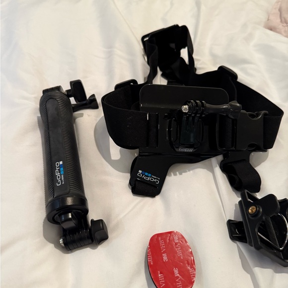 GoPro and Accessory Kit - Picture 6 of 7